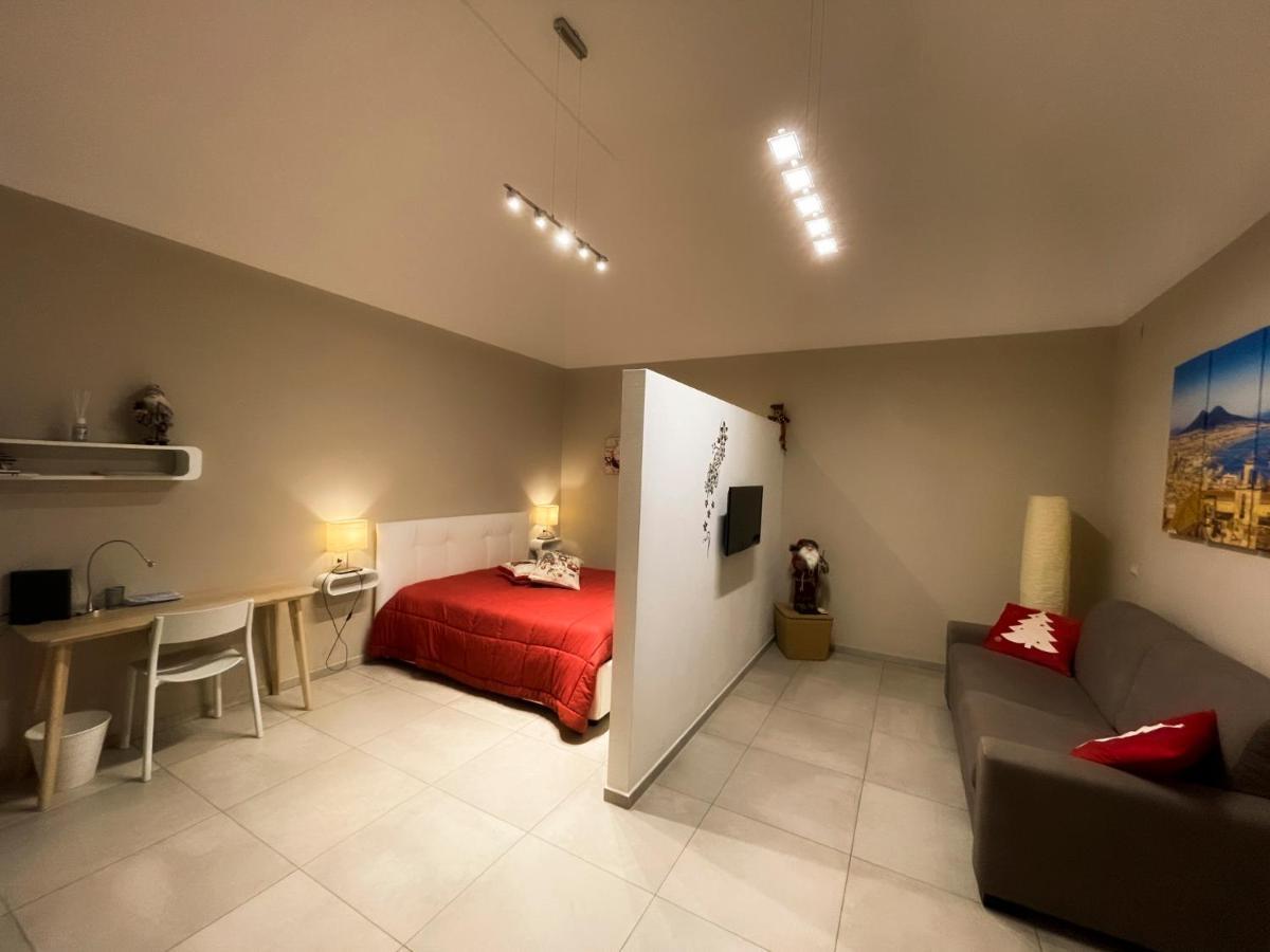 Portamedina House Apartment Наполи Екстериор снимка